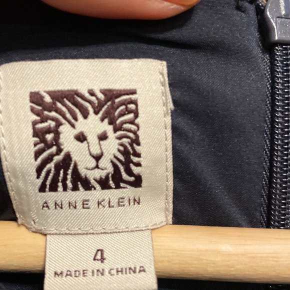 Anne Klein AK Blue Color Banded Hem Swing Career Dress, size 4 - Picture 4 of 6